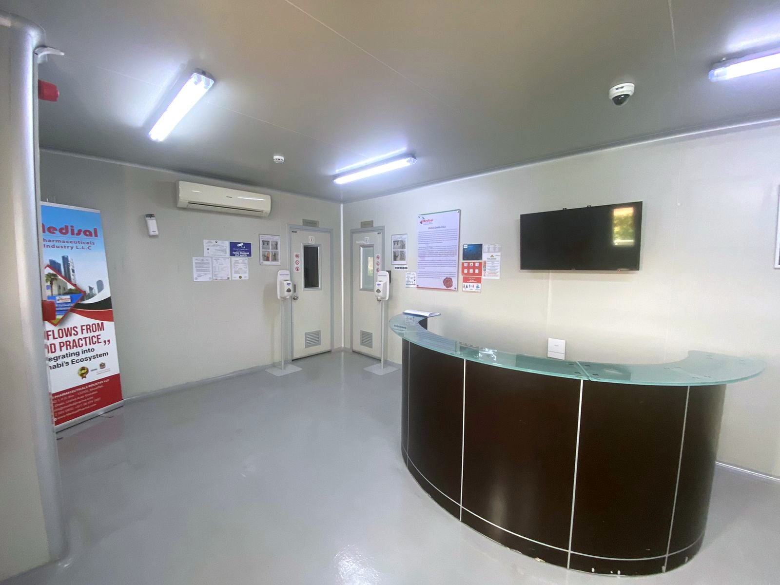 Facility entrance and reception